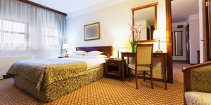 Fondo Dreamplace Hotels